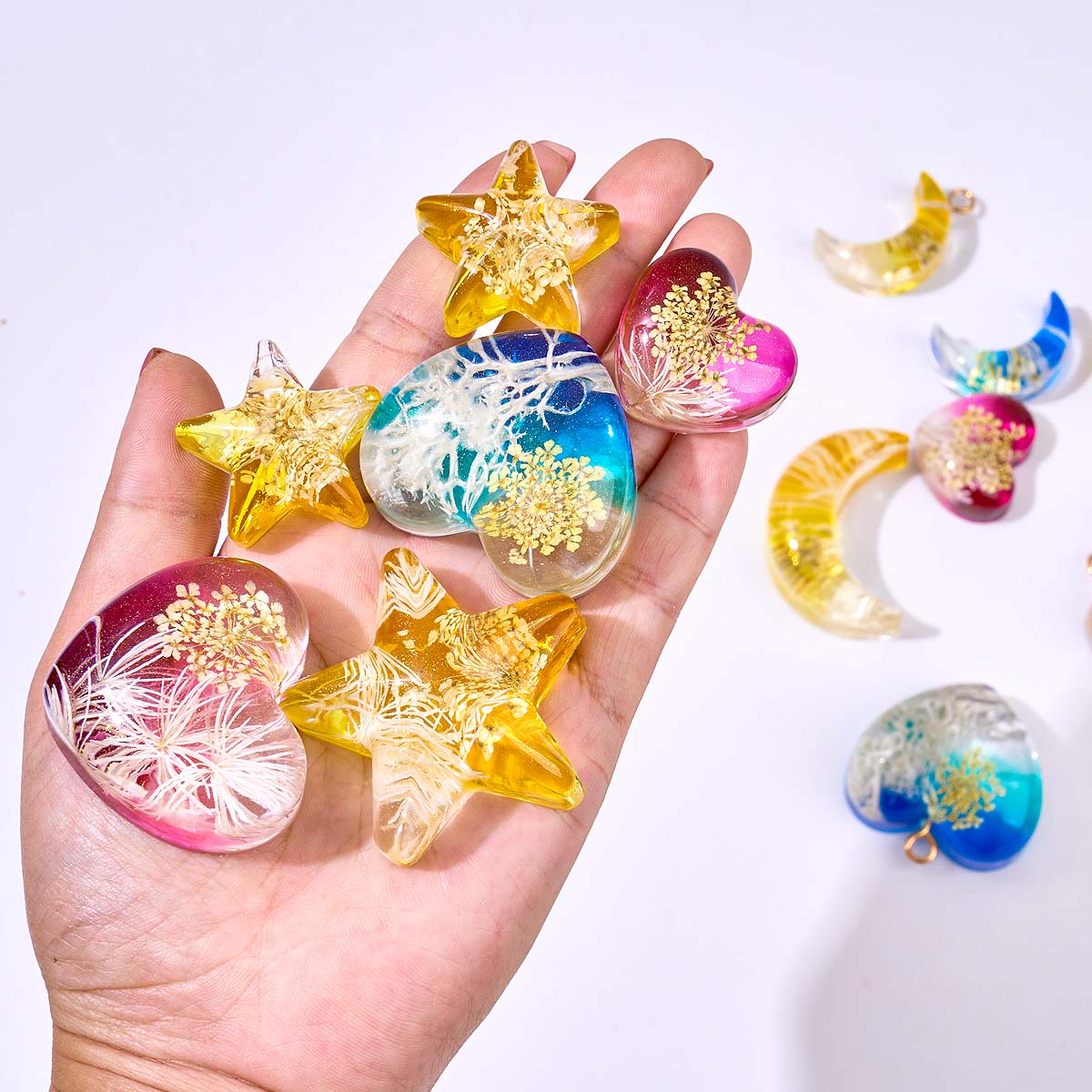 Heart Star Moon Pendant Silico - Resin Art Supplies review and price